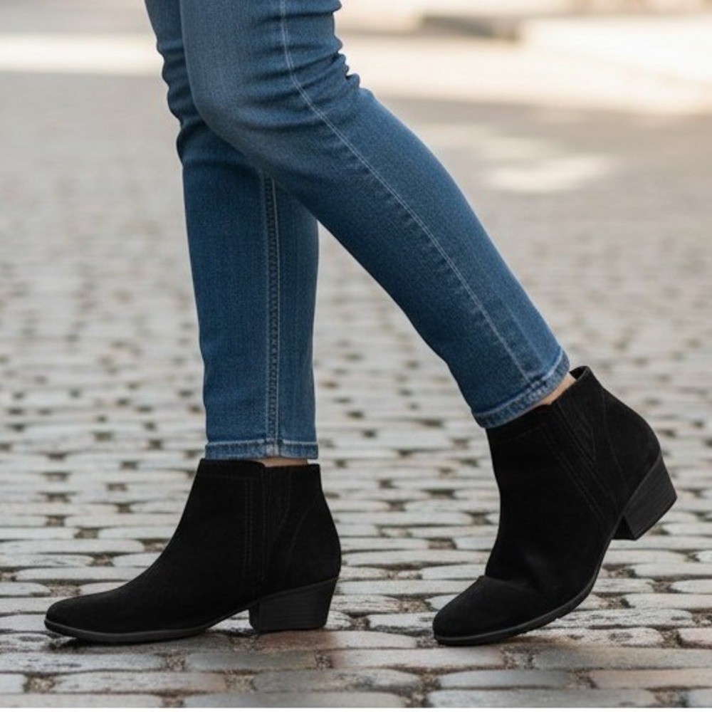 Blondo Black Suede Ankle Booties